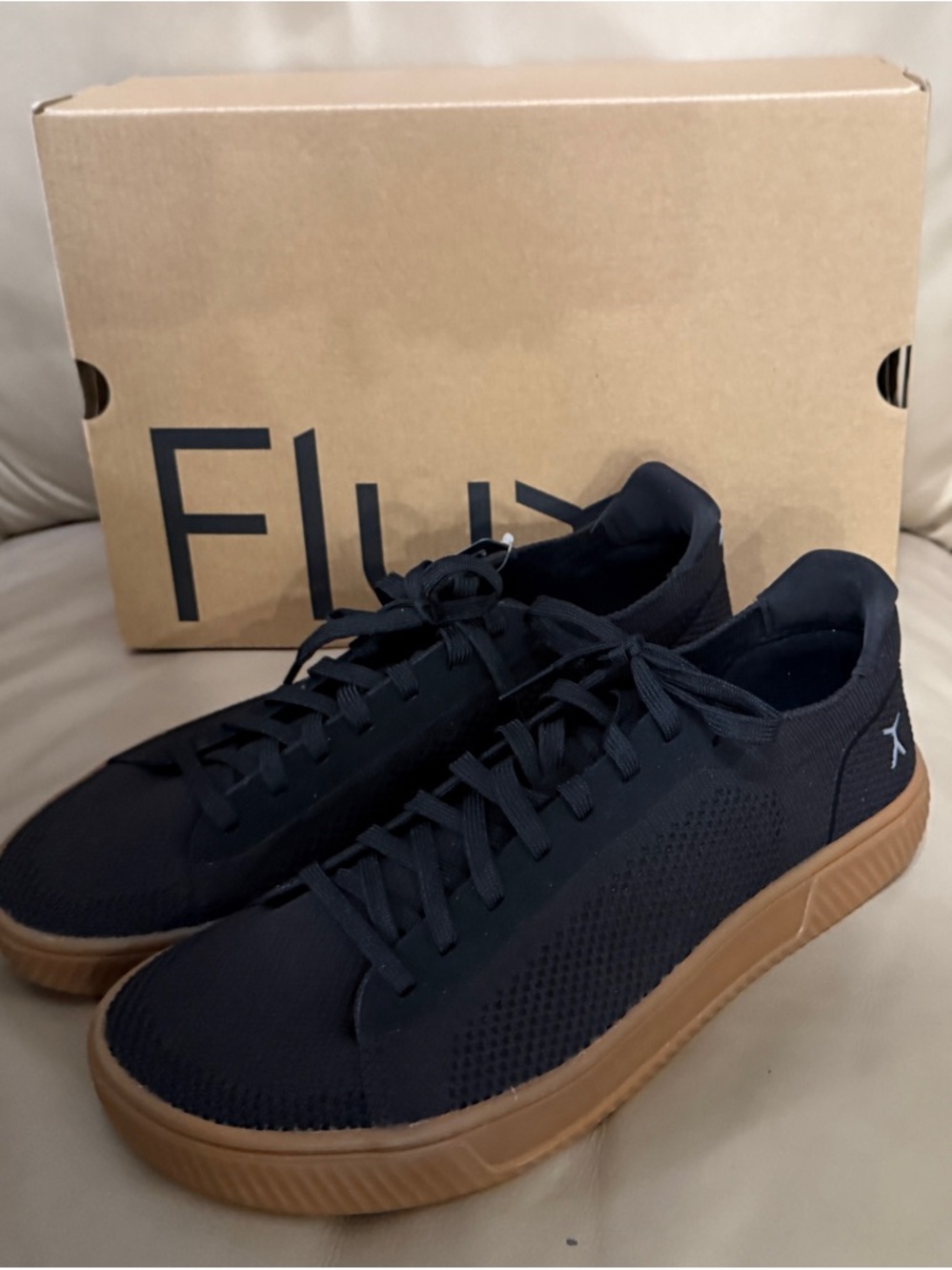 FLUX ADAPT KNIT Trainer Sneaker Black Lace Up (12.5 Women; 11 Men) NIB